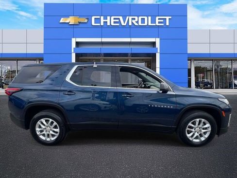 Certified 2023 Chevrolet Traverse LS image 4