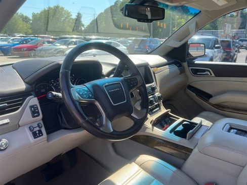 Used 2016 GMC Yukon Denali w/ Open Road Package RWD image 4