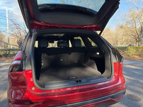 Used 2024 Lincoln Nautilus Reserve w/ Equipment Group 202A image 21