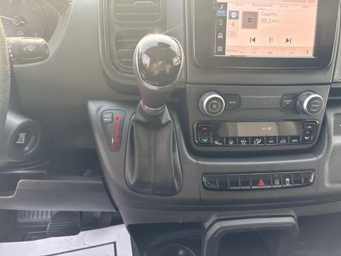 Used 2023 RAM ProMaster 3500 w/ Driver Convenience Group FWD image 15