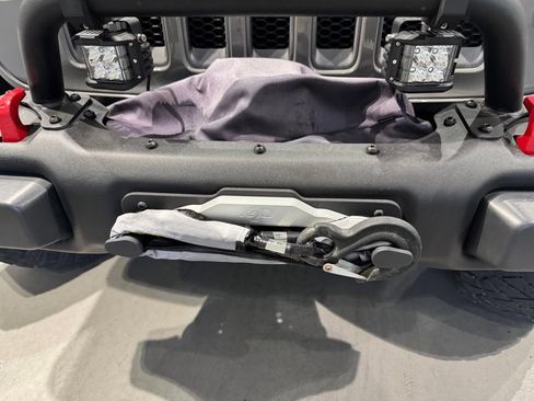 Used 2020 Jeep Wrangler Unlimited Rubicon AWD/4WD image 12