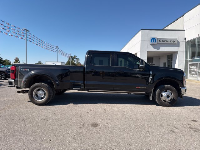 Used 2023 Ford F350 Lariat w/ Lariat Ultimate Package AWD/4WD image 5