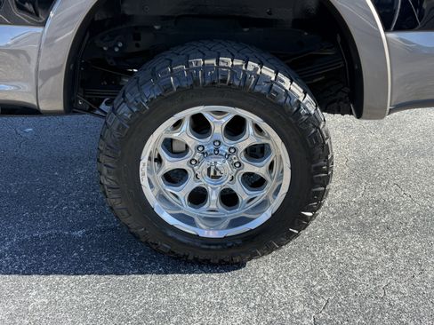 Used 2022 Ford F350 King Ranch w/ Tremor Off-Road Package AWD/4WD image 5