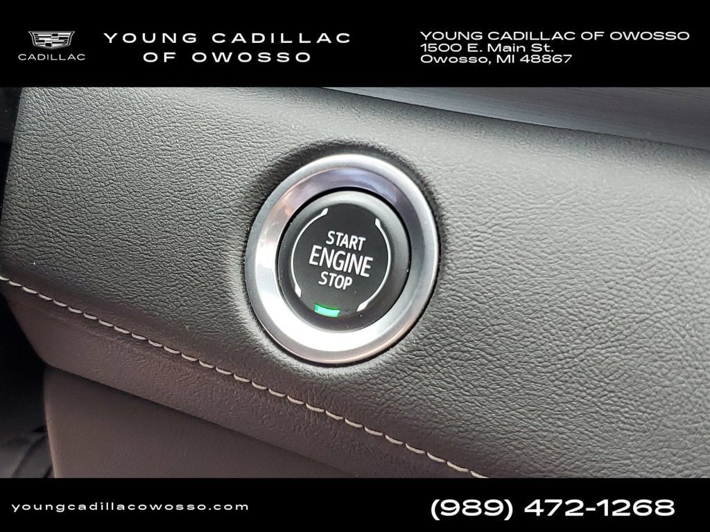 Certified 2024 Cadillac Escalade Premium Luxury w/ Performance Package AWD/4WD image 17