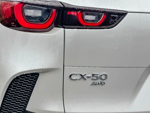 New 2025 MAZDA CX-50 AWD 2.5 S w/ Preferred Package image 22
