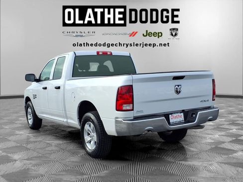 Used 2024 RAM 1500 Classic SLT image 3