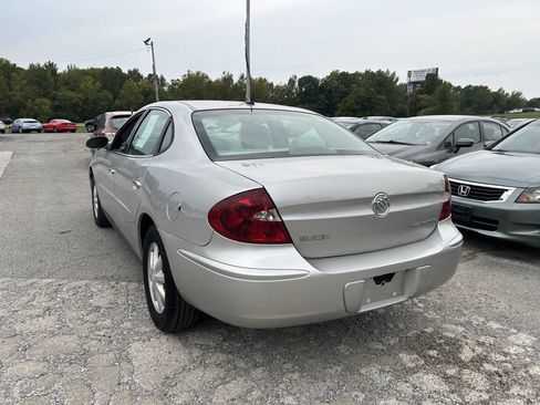 Used 2006 Buick LaCrosse CX image 3