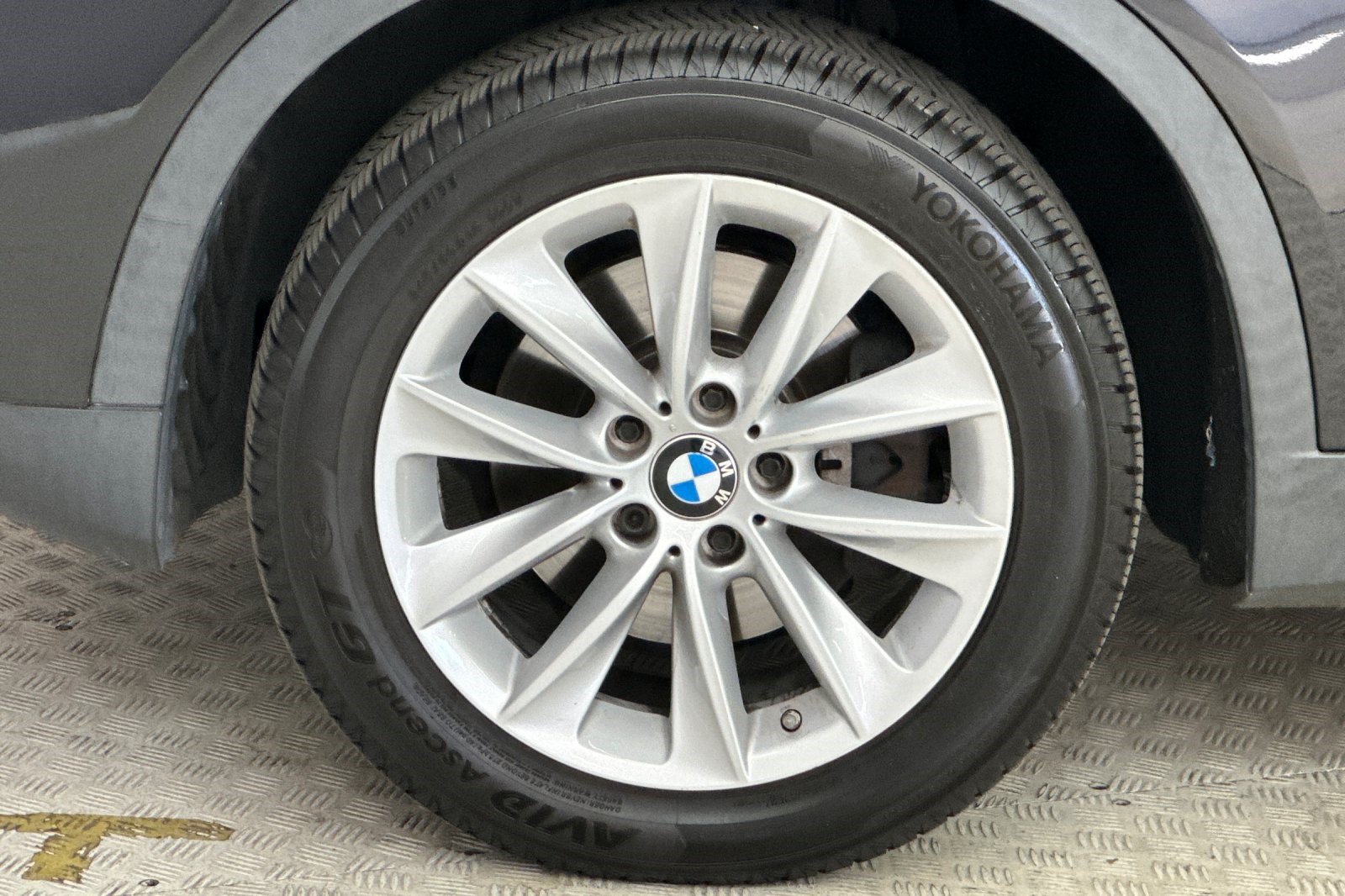 Used 2016 BMW X3 xDrive28i AWD/4WD image 12