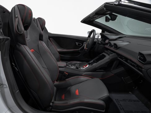 Used 2020 Lamborghini Huracan EVO AWD/4WD image 62