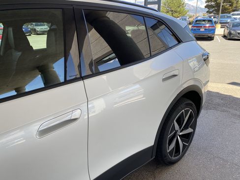 Certified 2023 Volkswagen ID.4 Pro S AWD/4WD image 47