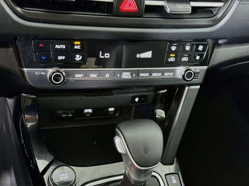 Certified 2024 Kia Seltos EX AWD/4WD image 10