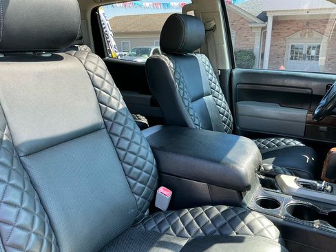 Used 2012 Toyota Tundra Limited w/ Memory Pkg AWD/4WD image 25