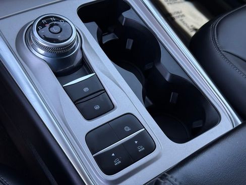 Certified 2023 Ford Explorer XLT w/ Equipment Group 202A RWD image 13