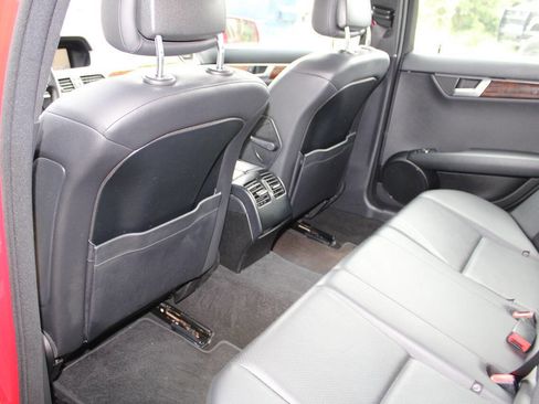 Used 2014 Mercedes-Benz C 300 4MATIC Sedan image 29