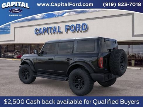 New 2026 Ford Bronco Outer Banks w/ Sasquatch Package AWD/4WD image 4