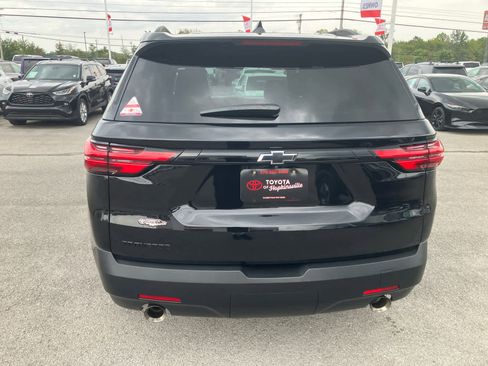 Used 2022 Chevrolet Traverse LS w/ Midnight/Sport Edition image 6