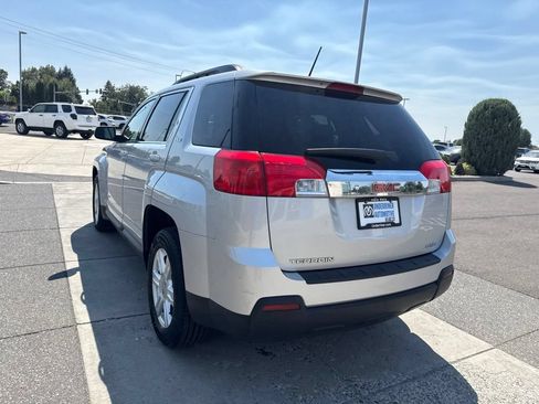 Used 2015 GMC Terrain SLE AWD/4WD image 8