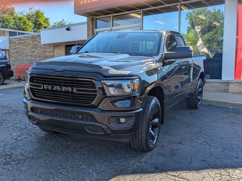 Used 2019 RAM 1500 Big Horn AWD/4WD image 3