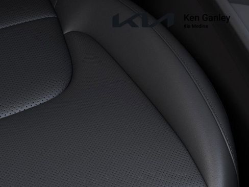 New 2026 Kia Sportage SX FWD image 24