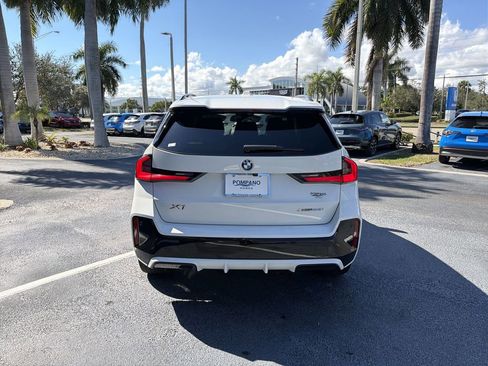 Used 2024 BMW X1 xDrive28i w/ M Sport Package image 7