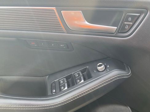 Used 2014 Audi SQ5 Prestige w/ Prestige Package image 22