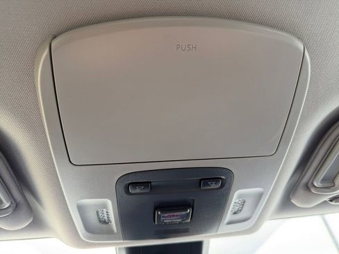 Used 2019 Toyota Camry LE image 24