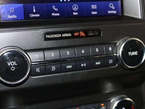 Used 2020 Ford Expedition XLT w/ Equipment Group 202A AWD/4WD image 42