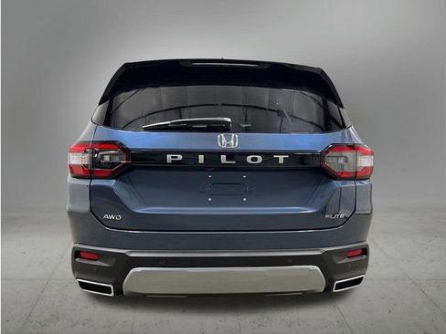 New 2026 Honda Pilot Elite image 4