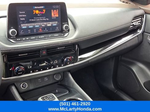 Used 2023 Nissan Rogue SL AWD/4WD image 25