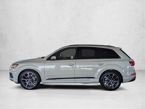 Used 2022 Audi Q7 3.0T Prestige w/ Prestige Package AWD/4WD image 9