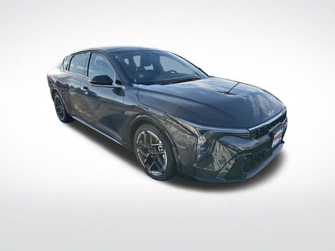 New 2025 Kia K4 GT-Line image 8