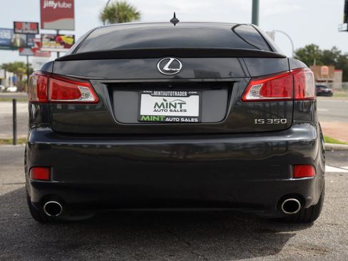 Used 2011 Lexus IS 350 w/ Premium Pkg Value Edition RWD image 11