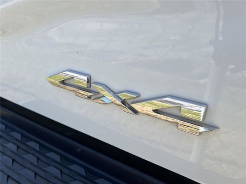 Used 2024 RAM 2500 Big Horn AWD/4WD image 13