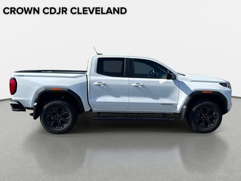 Used 2025 GMC Canyon Elevation w/ Convenience Package AWD/4WD image 4