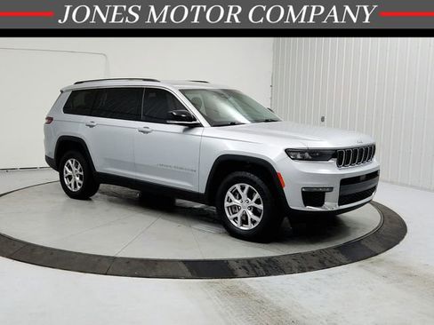 Used 2022 Jeep Grand Cherokee L Limited image 1