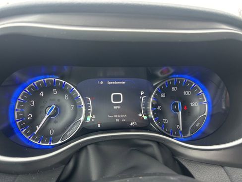 New 2026 Chrysler Pacifica Select w/ S Appearance Package AWD/4WD image 22