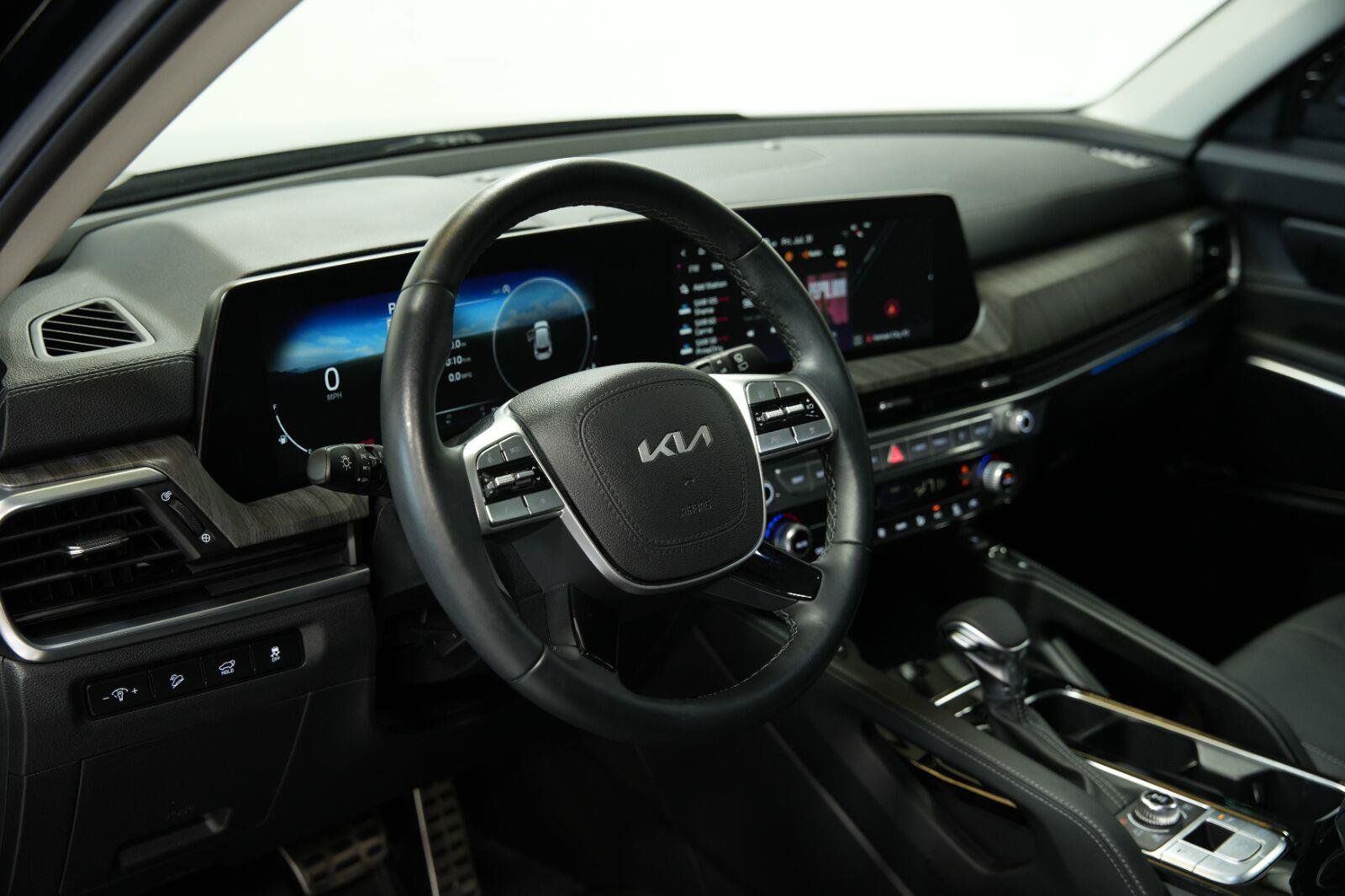 Used 2025 Kia Telluride SX AWD/4WD image 39