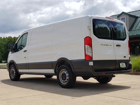 Used 2016 Ford Transit 150 130 Low Roof RWD image 3