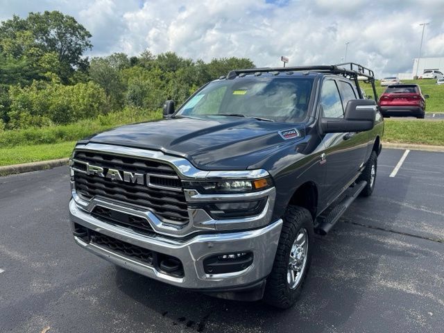 Used 2025 RAM 2500 Tradesman AWD/4WD image 7