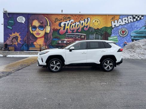 Used 2023 Toyota RAV4 SE w/ Weather & Moonroof Package image 2