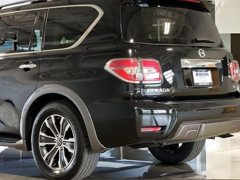 Used 2020 Nissan Armada SL w/ Premium Package image 42