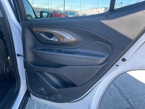 Used 2019 GMC Terrain SLE w/ Driver Convenience Package image 20