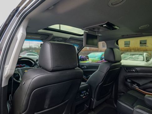 Used 2015 Chevrolet Tahoe LTZ image 32