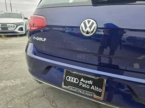 Used 2019 Volkswagen e-Golf SE w/ Driver Assistance Package FWD image 13