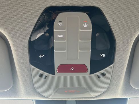 Used 2025 Kia K4 FWD image 16