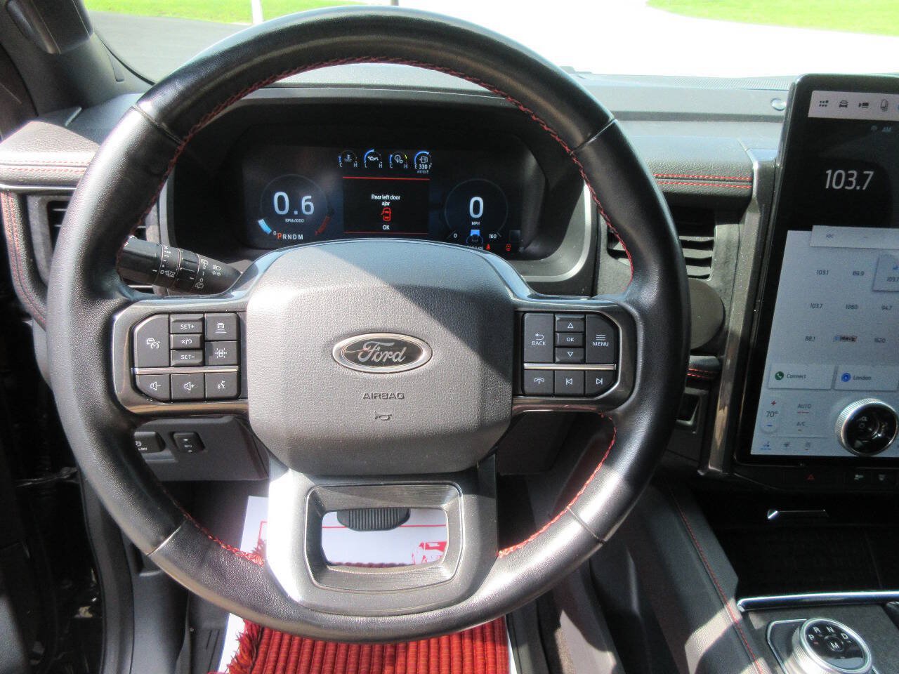 Used 2022 Ford Expedition Max Limited AWD/4WD image 10
