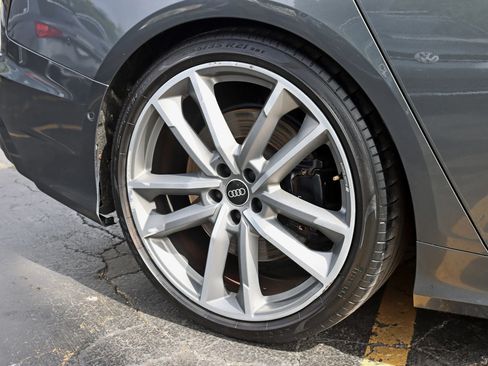 Used 2021 Audi S6 Premium Plus w/ S6 Executive Package AWD/4WD image 6