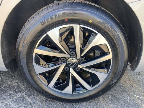 Used 2024 Volkswagen Jetta S FWD image 13