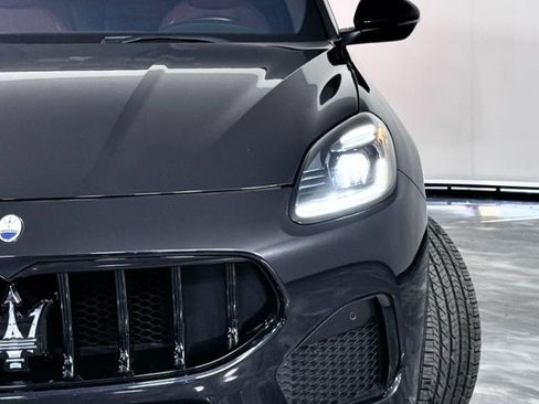 Used 2023 Maserati Grecale Modena AWD/4WD image 6
