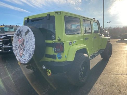 Used 2016 Jeep Wrangler Unlimited Sahara w/ Max Tow Package image 2